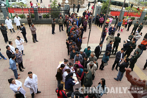 重走白求恩路:緬懷先烈 老區(qū)義診