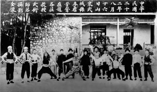 唐山開(kāi)灤博物館現(xiàn)身抗日民族英雄節(jié)振國(guó)的檔案照片