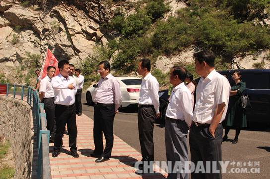 北京航天中心醫(yī)院與承德市第六醫(yī)院托管合作簽約揭牌儀式在營子區(qū)舉行