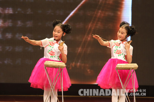 河北遷安組織開展藝術節展演慶“六一”活動