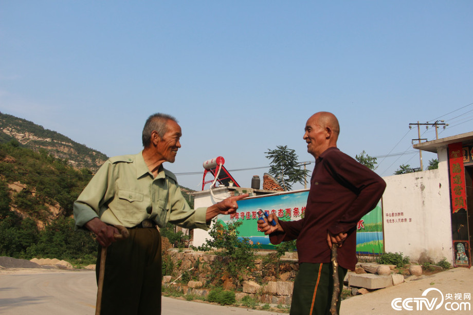 86歲老人一生講述王二小