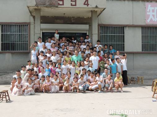 石家莊鐵道大學(xué)機(jī)械學(xué)子:奉獻(xiàn),讓青春閃耀光芒