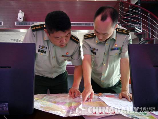 河北邢臺(tái)消防接警員奮戰(zhàn)40余小時(shí) 接聽(tīng)處理報(bào)警電話3000余個(gè)