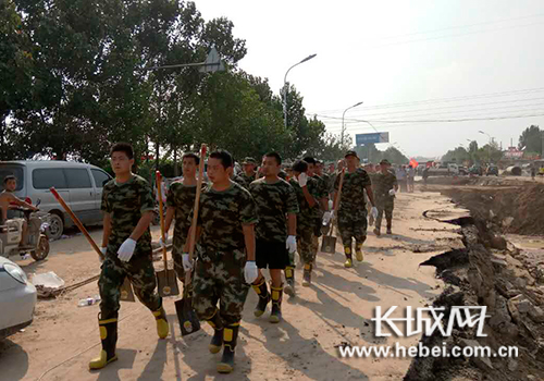 雨過天晴 堅強前行 河北各地齊心協(xié)力共建家園