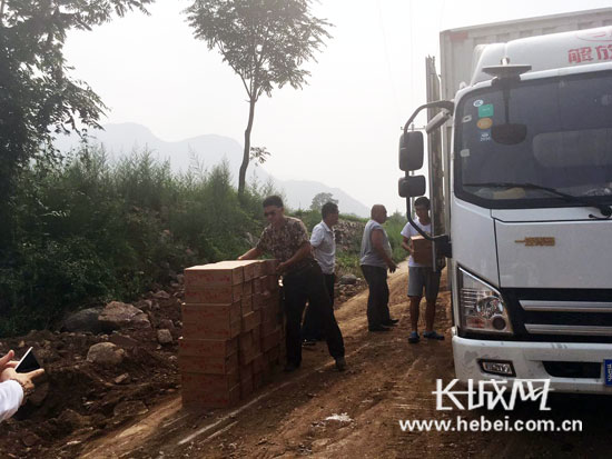 雨過天晴 堅強前行 河北各地齊心協(xié)力共建家園