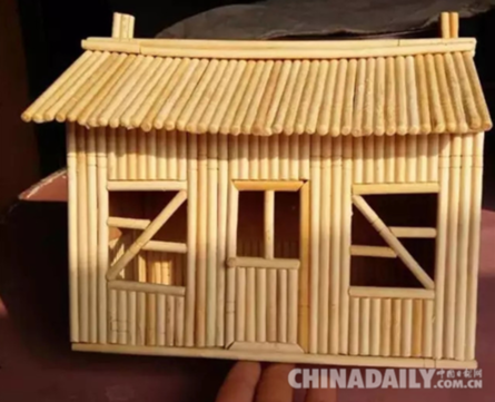 霸州一村民“妙手生花” 一次性筷子成工藝品