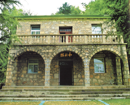 雞公山：流淌百年記憶