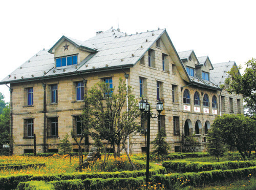 雞公山：流淌百年記憶