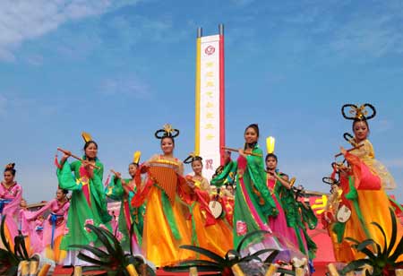 二屆中原根親文化節固始舉行 陳云林宣布開幕