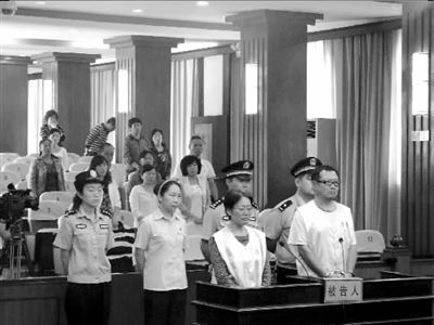 2010腐敗怪現象:貪官雷人言行令人瞠目結舌