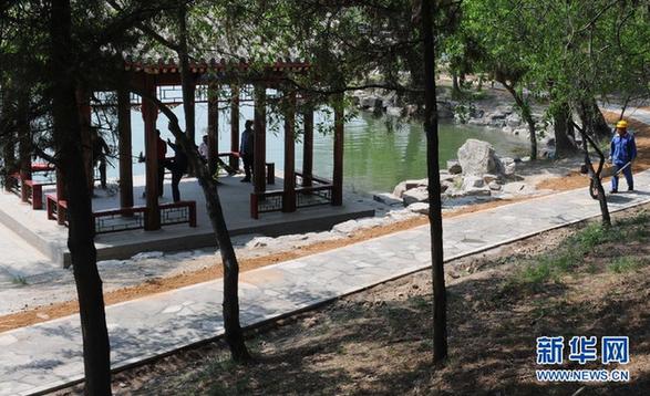 避暑山莊近4000米清代道路恢復歷史風貌(圖)