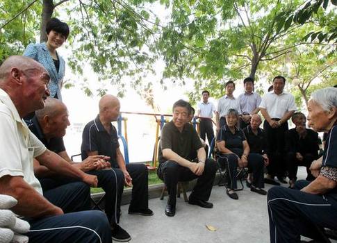 盧展工新鄉(xiāng)焦作調研:一樣的土地 不一樣的生活