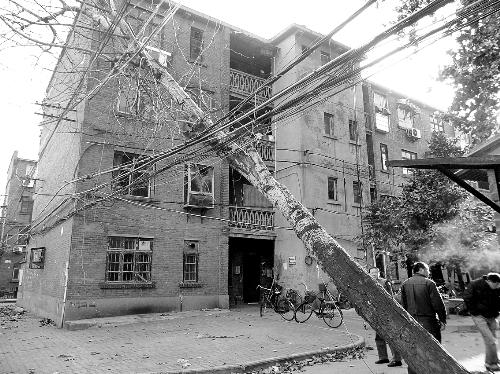 河南48小時內(nèi)連發(fā)50個天氣預(yù)警