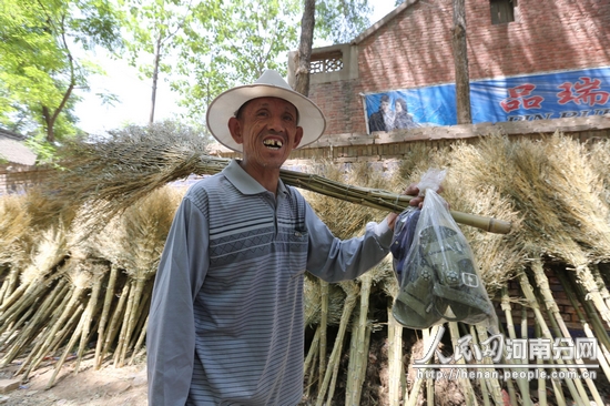 滑縣：“小滿”古會農具俏