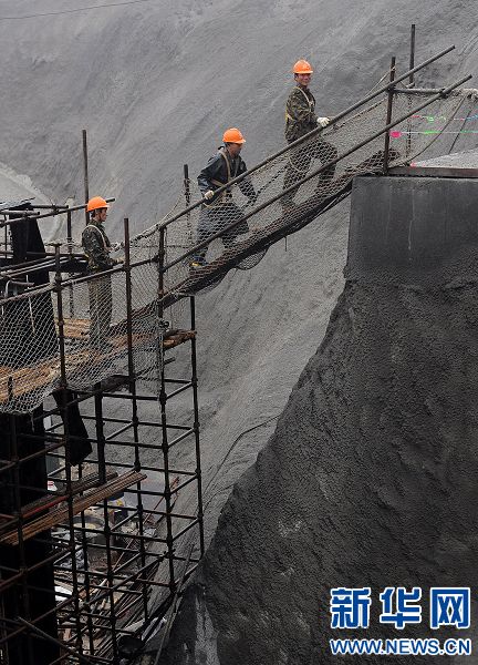 南水北調中線重點控制工程——平頂山西暗渠工程取得重大突破