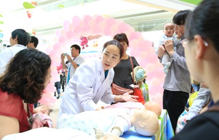 【慶六一 獻愛心】鄭州市兒童醫院的小朋友們“猴開森”