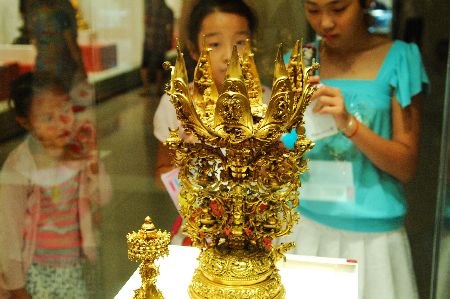 “最接近天空的寶藏”特展在河南博物院展出