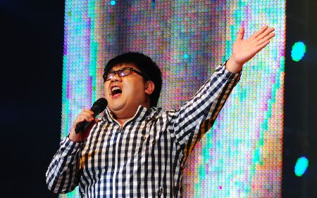 河南長通20年盛典 《星光大道》獲獎歌手助興