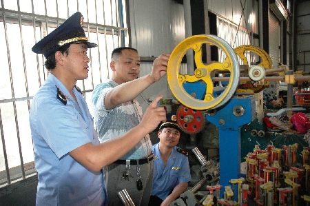 河南濮陽工商幫扶汽配產業發展(圖)