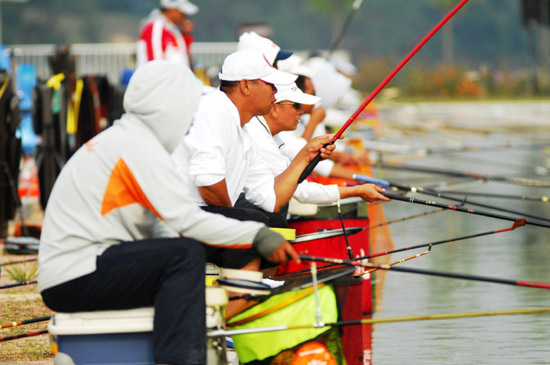 第七屆全國農運會釣魚比賽激烈進行