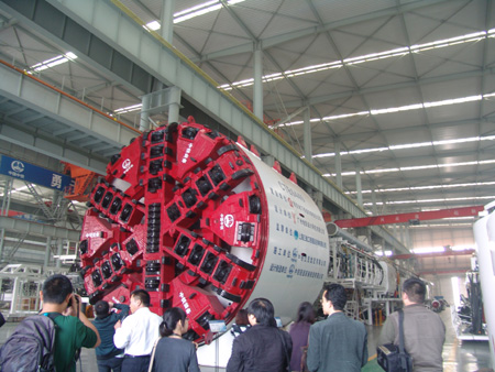 全國知名網絡媒體記者走進國家鄭州經濟開發(fā)區(qū)