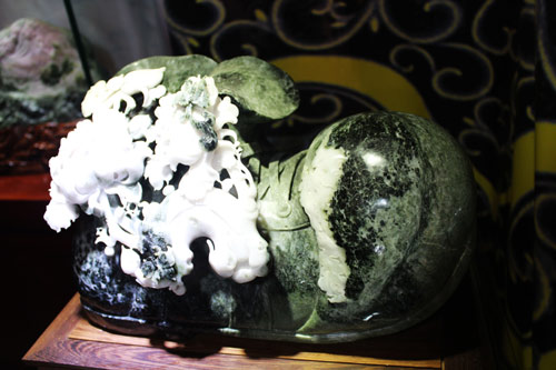 南陽(yáng)第十屆玉雕節(jié)、月季文化節(jié)盛大開(kāi)幕