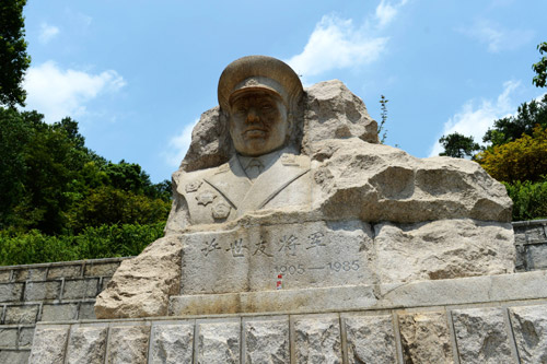 探訪河南新縣紅色首府將軍故里