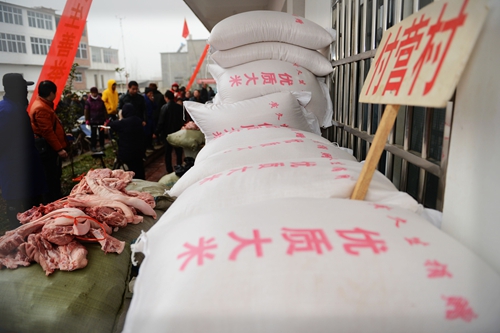 報恩的農民工：700名孤寡老人共同的“兒子”