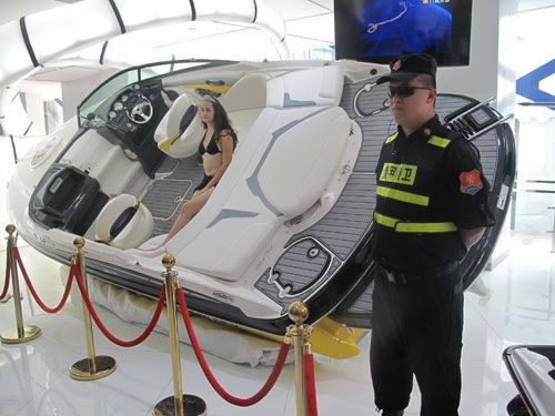 “皇甲”護(hù)航 引領(lǐng)未來生活方式