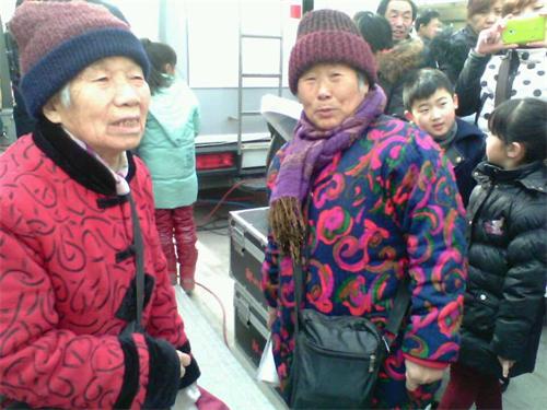 鄭州地鐵一號線開通：速度真快 服務真行