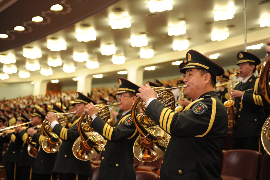 慶祝中國共產(chǎn)黨成立90周年大會召開[組圖]