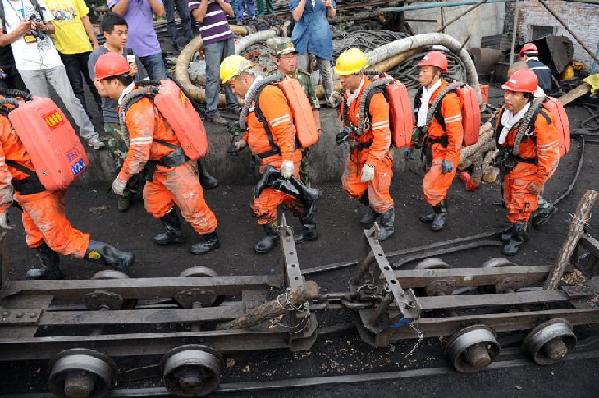 新華視點：直擊七臺河礦難165小時大救援