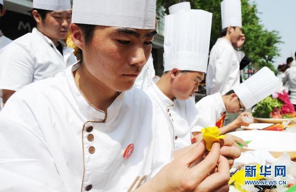 技校生展“才藝”