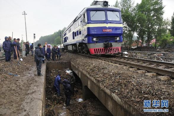 濱綏鐵路因山洪暴發一度中斷通行