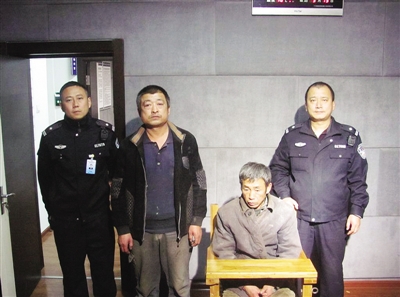 偷走近3萬元的供暖設備賣廢品 3棟樓晚供暖10天