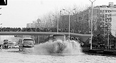 不會開飛機(jī)的船長不是好司機(jī) 武漢最牛公交司機(jī)