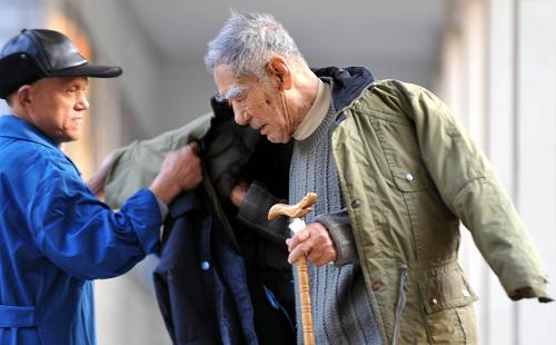 《瞭望》文章:解讀