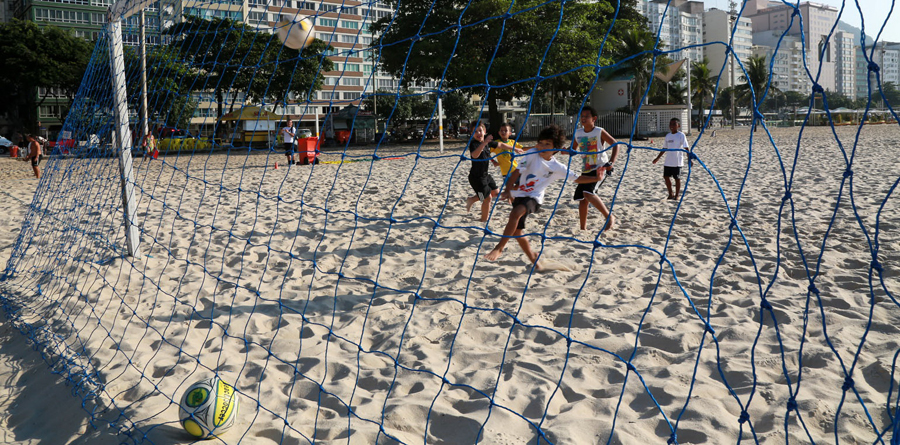 王衛(wèi)光《巴西之光》攝影展暨新書發(fā)布會在京舉行