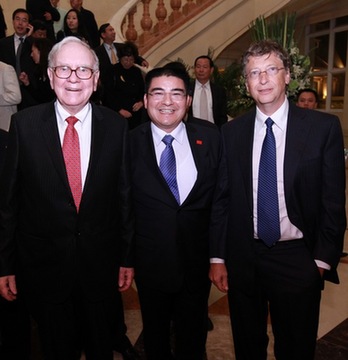 陳光標(biāo)稱富人死前要花光錢 明年在京滬發(fā)紅包