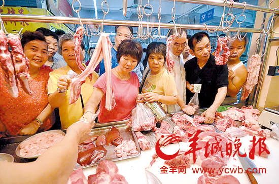 肉價“坐火箭” 千里再“追豬” 追訪豬肉漲價根源