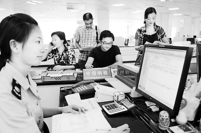 專家詳解個稅收入增長超35%:我國的稅賦太重了嗎