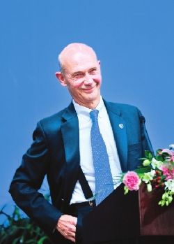 世貿組織總干事拉米:中國發展不再依靠廉價勞動力