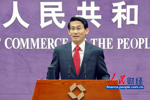 商務(wù)部:前兩月餐飲業(yè)收入增長(zhǎng)率創(chuàng)2003年7月以來(lái)新低