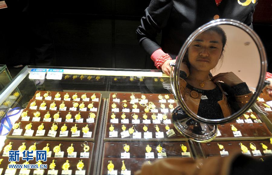 黃金價格“跌跌不休” 各地黃金銷量大增