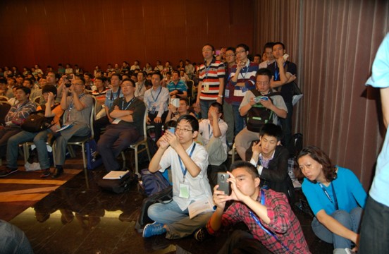 百度林仕鼎:數據中心計算引爆軟硬件變革