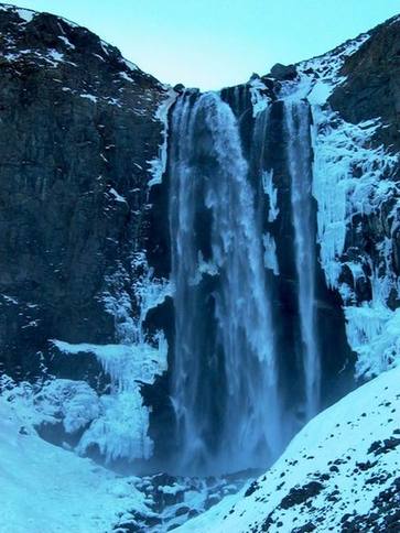 長(zhǎng)白山:冰天雪地泡溫泉