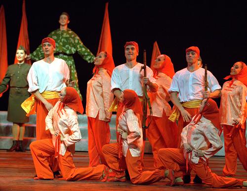 俄羅斯“紅色經典”再現“北國春城”