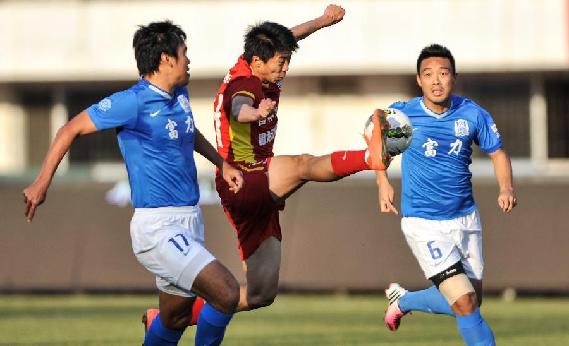 中超：長春亞泰勝廣州富力