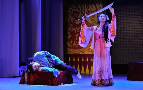 吉大學子導演話劇《我愛桃花》在長春公演