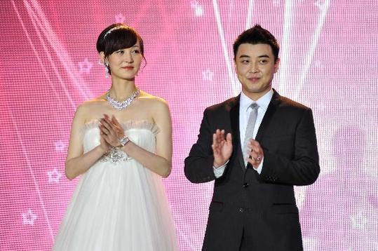 王皓與閆博雅舉行婚禮